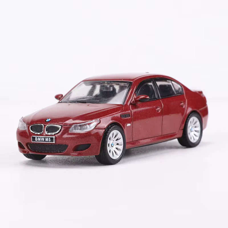 Bmw Series 5 E60 Diecast Model Car – PocketGarage Edition