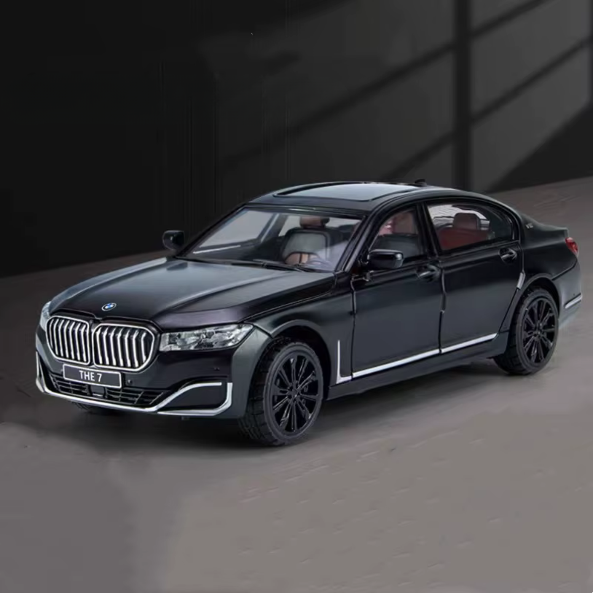 Bmw 7 Series (G11) Diecast Model Car – PocketGarage Edition